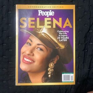Limited edition Selena Quintanilla Perez People Magazine
